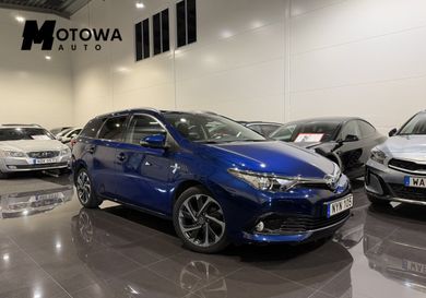 Toyota Auris Touring Sports, 2016