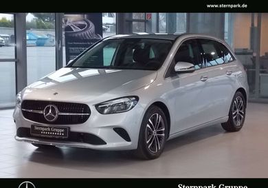 Mercedes-Benz B 200, 2024