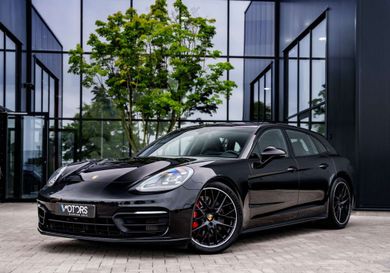 Porsche Panamera, 2022