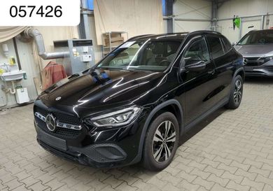 Mercedes-Benz GLA 220, 2023
