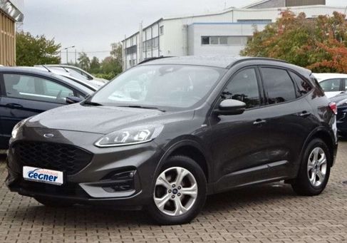 Ford Kuga, 2021