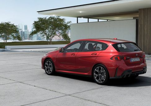 BMW 120, 2026