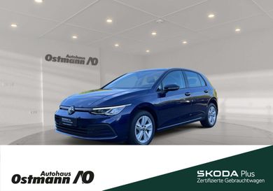 Volkswagen Golf, 2022