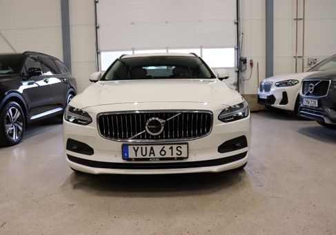 Volvo V90, 2022