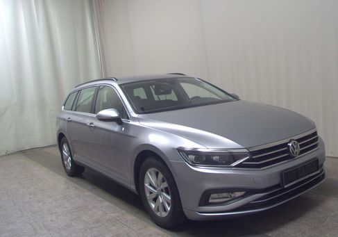 Volkswagen Passat, 2019
