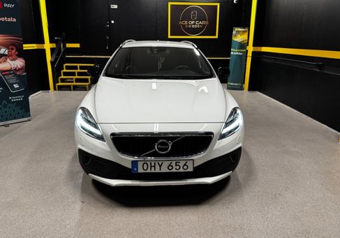 Volvo V40 Cross Country, 2019