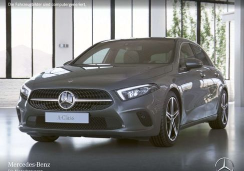 Mercedes-Benz A 250, 2023