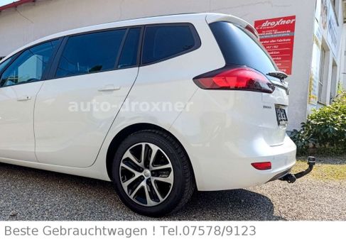 Opel Zafira, 2018