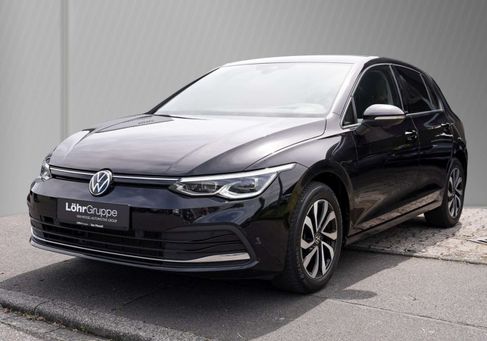 Volkswagen Golf, 2023