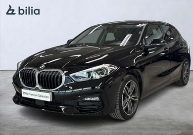 BMW 118, 2022