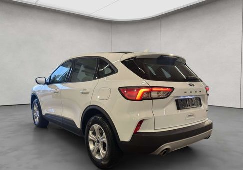 Ford Kuga, 2022