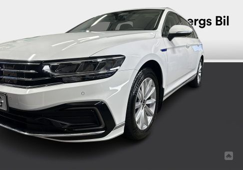 Volkswagen Passat Variant, 2021