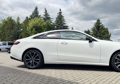 Mercedes-Benz E 300, 2018 2