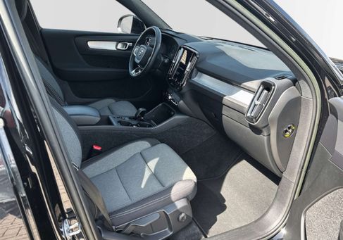 Volvo XC40, 2022 3