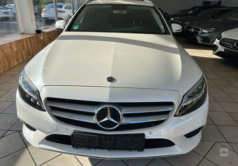 Mercedes-Benz C 300, 2020