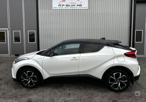 Toyota C-HR, 2017