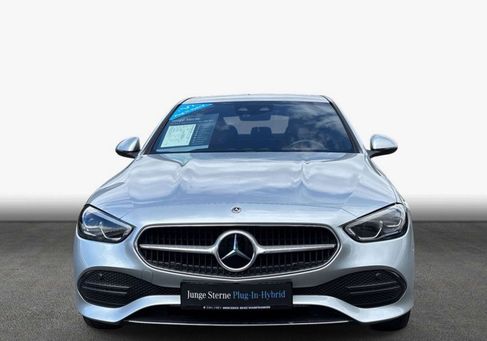 Mercedes-Benz C 300, 2023 3