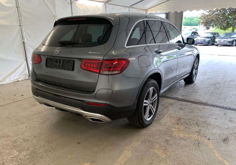 Mercedes-Benz GLC 300, 2021 3