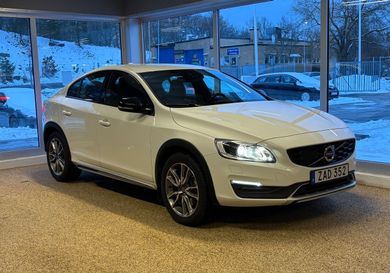 Volvo S60 Cross Country, 2018