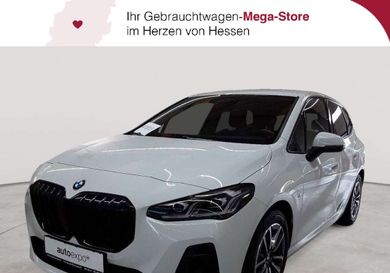 BMW 220, 2023