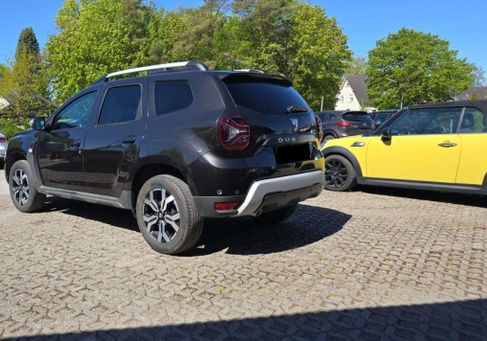 Dacia Duster, 2022