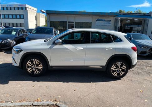 Mercedes-Benz GLA 180, 2025 3