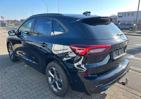 Ford Kuga, 2025
