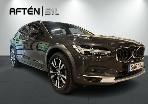 Volvo V90 Cross Country, 2021 3