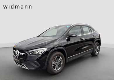Mercedes-Benz GLA 180, 2023