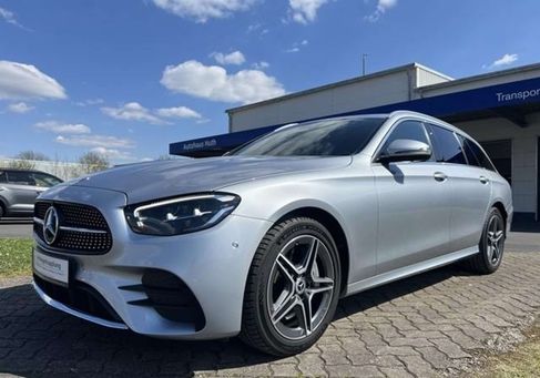 Mercedes-Benz E 300, 2021