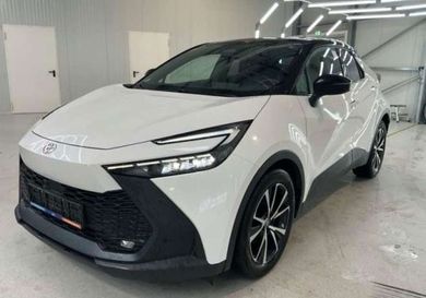 Toyota C-HR, 2025