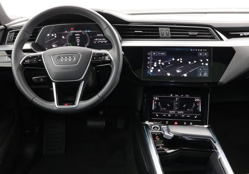Audi e-tron, 2023