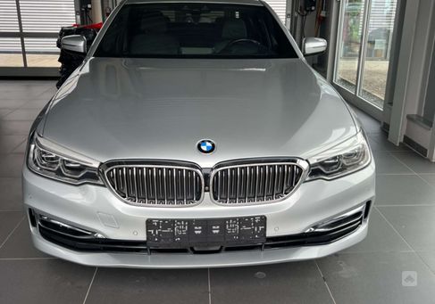 BMW 530, 2019