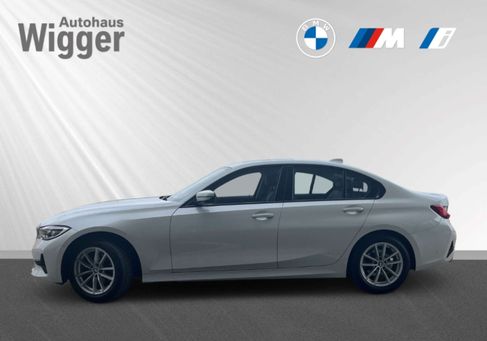 BMW 320, 2021