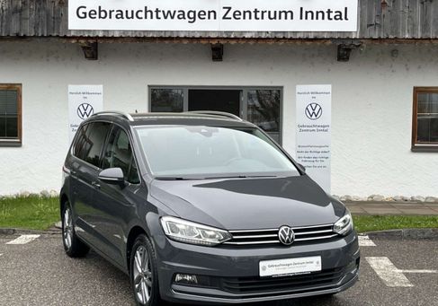 Volkswagen Touran, 2023 3