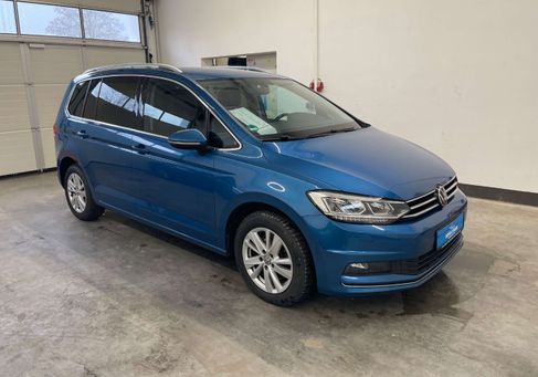 Volkswagen Touran, 2022 3