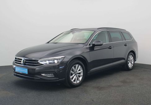 Volkswagen Passat Variant, 2023 2