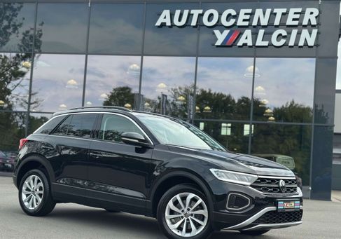Volkswagen T-Roc, 2023