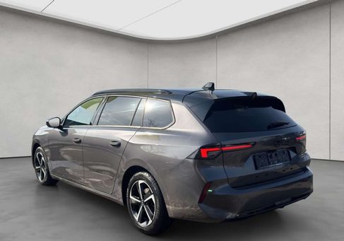Opel Astra, 2025
