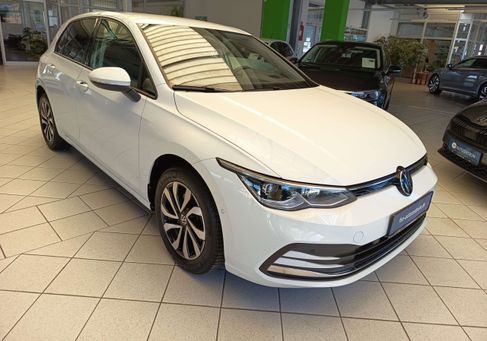 Volkswagen Golf, 2023 2