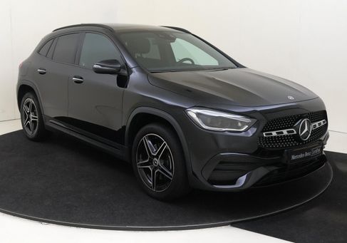 Mercedes-Benz GLA 250, 2021