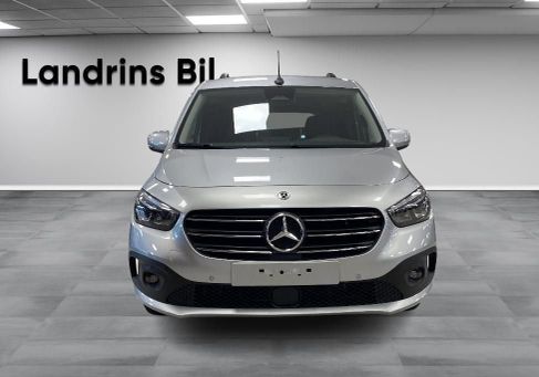 Mercedes-Benz, 2025 2