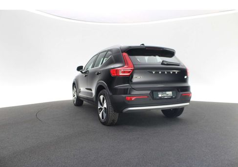 Volvo XC40, 2022 3