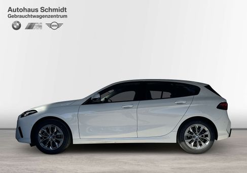 BMW 120, 2025