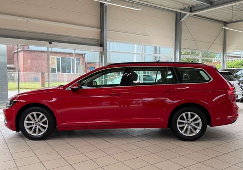 Volkswagen Passat, 2023 3