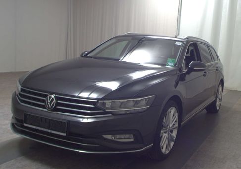 Volkswagen Passat, 2021