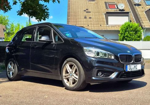 BMW 220, 2018 3