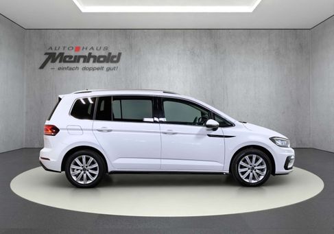 Volkswagen Touran, 2022 3