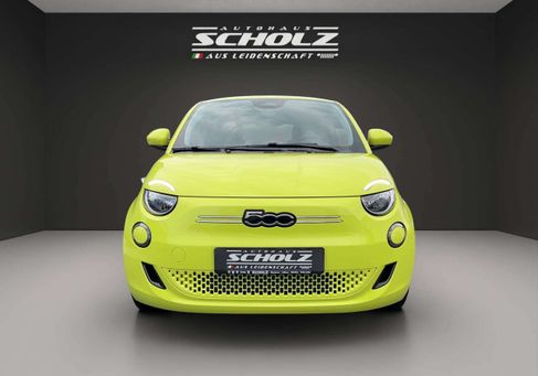 Fiat 500, 2024