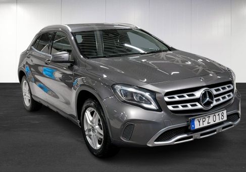 Mercedes-Benz GLA 220, 2018